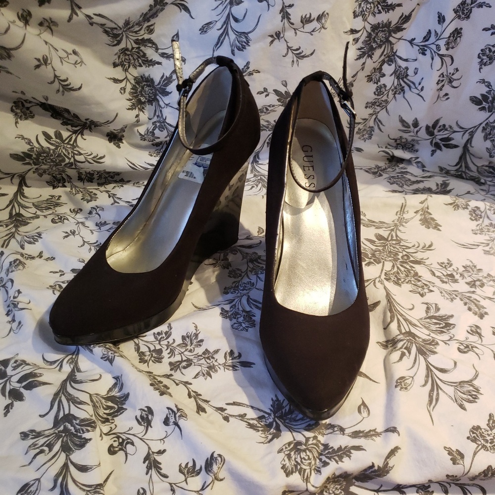 Black guess wedge heels